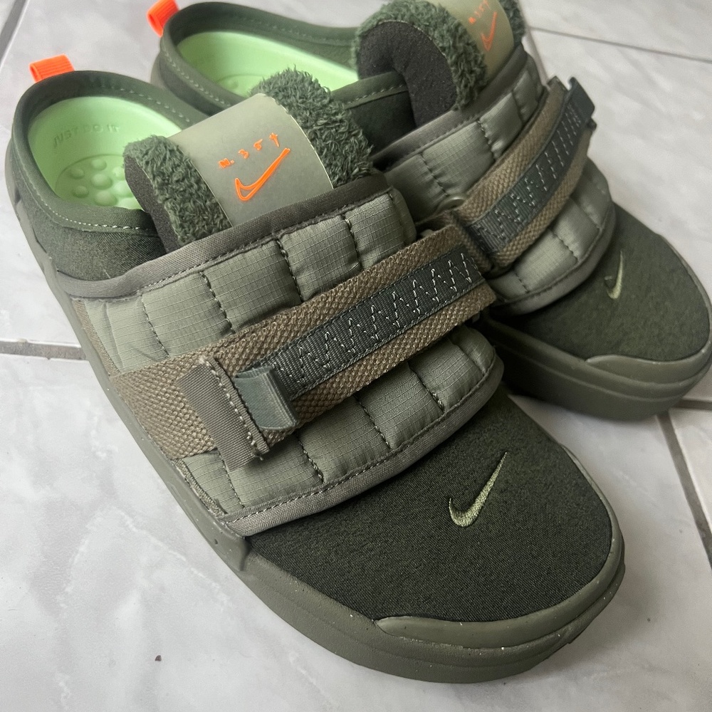 Nike Offline Slip-On Army Olive 9.5